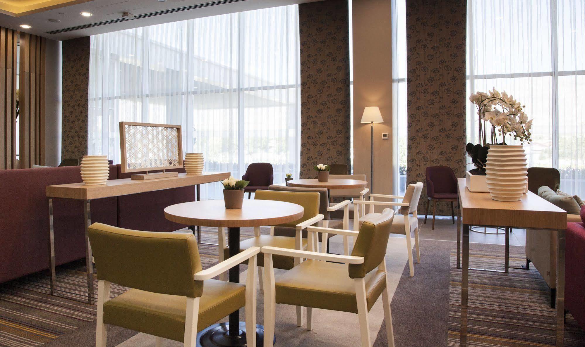 Hilton Garden Inn Эрзинджан Экстерьер фото